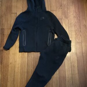 Nike Kids Black Sweatpants & Hoodie Set